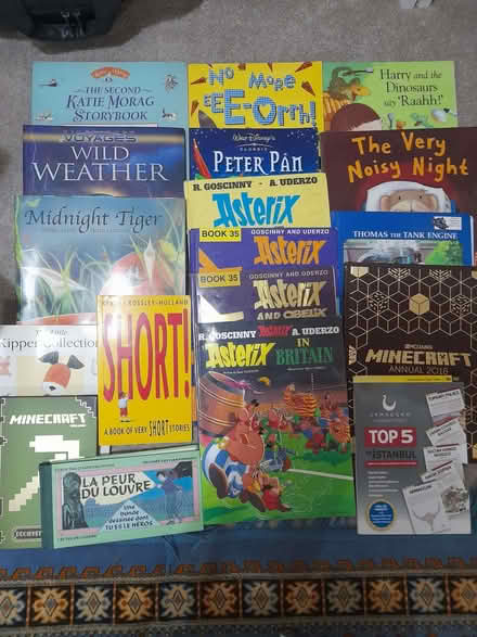 Photo of free Books (Woodgate B32) #1