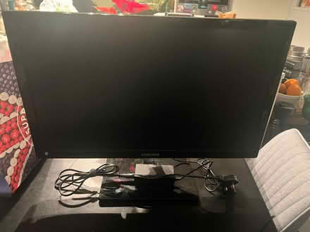 Photo of free Computer Monitor (SE1) #1