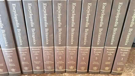 Photo of free Full set of 1981 Edition of Encyclopaedia Britannicas (Fairmilehead EH10) #1