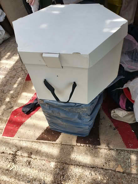 Photo of free Hat Box Empty Large (Booker HP12) #1