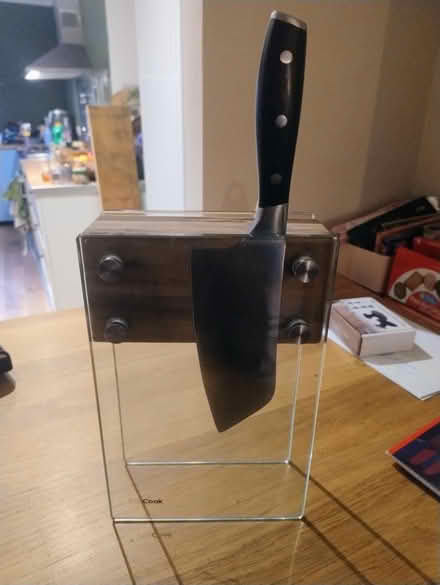 Photo of free Pro cook magnetic knife block (Street BA16) #3