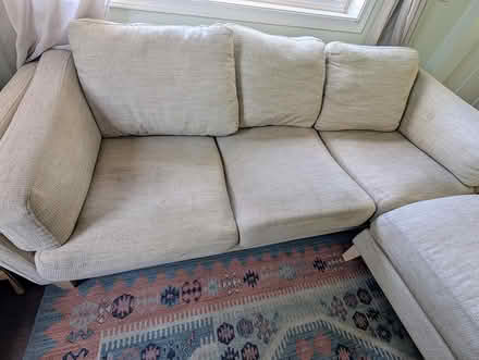 Photo of free couch for pickup in Montavilla (Montavilla (SE 84th Ave)) #3