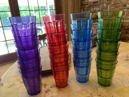 Photo of free Rhapsody acrylic glasses (Saratoga) #2