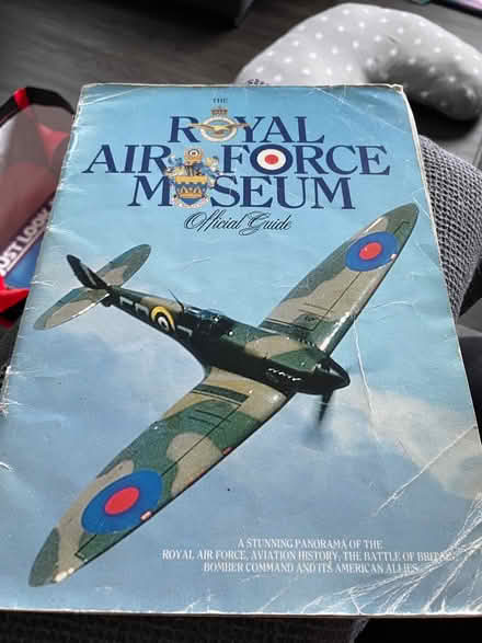 Photo of free Airforce book (Thringstone LE67) #1
