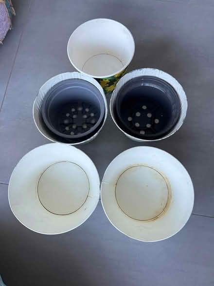 Photo of free Selection of plant pots, metal (SE1) #1