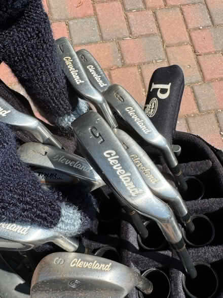 Photo of free Graphite golf clubs w/ cart & cover (Cherry Chase Sunnyvale) #3