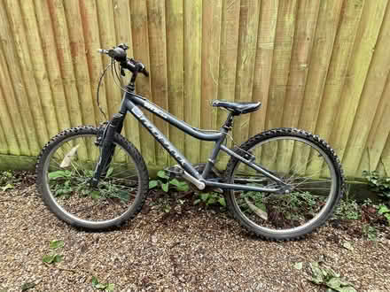 Photo of free Ridgeback MX24 Bike for 9 - 13 year olds (Walton Manor OX2) #3