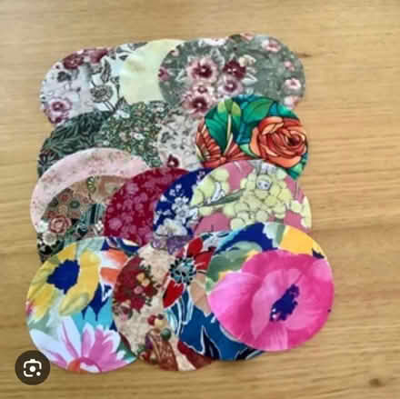 Photo of Variety of Fabric Offcuts (BD7) #1
