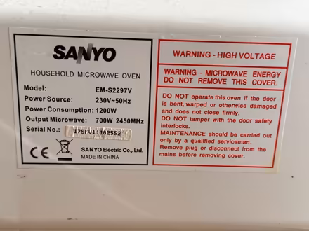 Photo of free SANYO microwave oven (Leyton Grange E10) #2