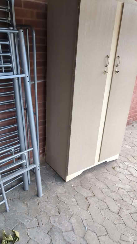 Photo of free Wardrobe 1 (Fiddler's Green GL51) #3
