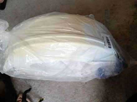 Photo of free New raised toilet seat (PR2) #2