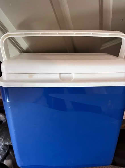 Photo of free Cool box (Walton Manor OX2) #1