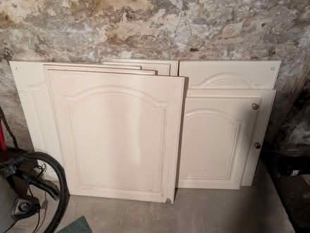 Photo of free Kitchen cabinet doors (Beauchief S8) #1