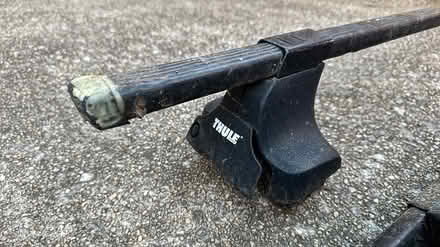 Photo of free Thule roof bars (Woodbury near tv tower) #2