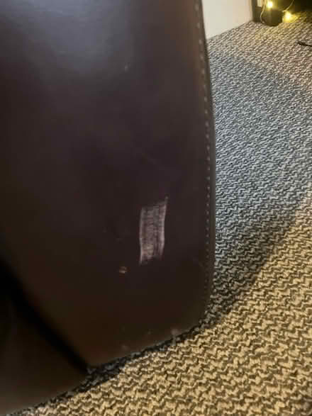 Photo of free 2x leather recliner sofas (St Helens WA10) #4