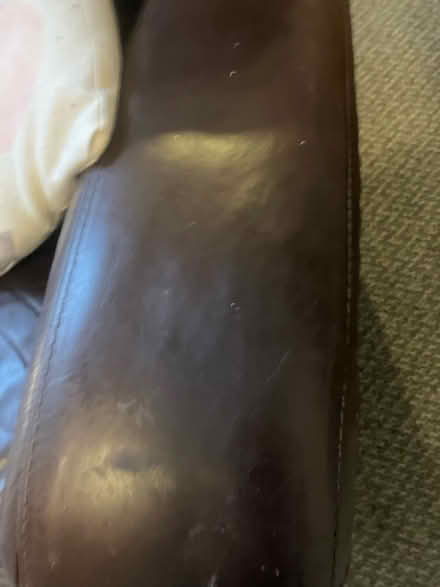 Photo of free 2x leather recliner sofas (St Helens WA10) #3