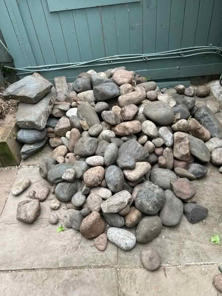 Photo of free Cobbles and rockery stone (LS8 (Roundhay)) #1