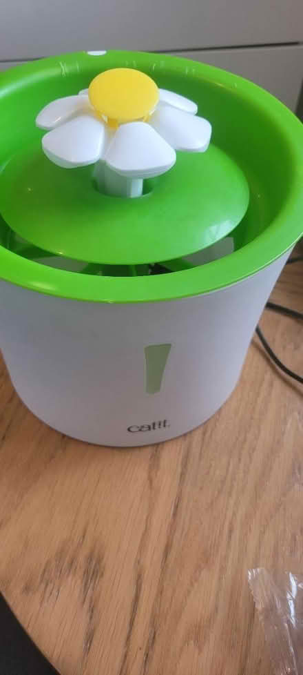 Photo of free Catit water fountain (Billinge WN5) #1