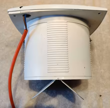 Photo of free 150mm extractor fan (Winster DE4) #1