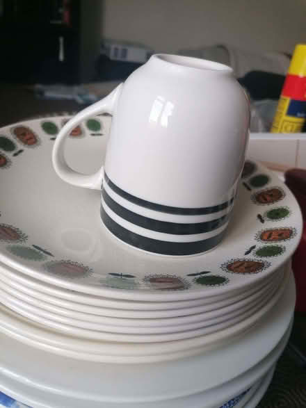 Photo of free Assorted crockery (Northway OX3) #1