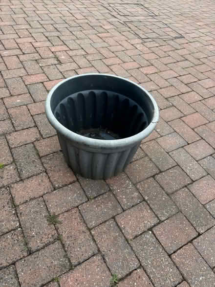 Photo of free Large plastic planter (Near Cameron Toll EH16) #2