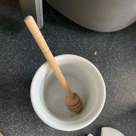 Photo of free Honey pot (WA12) #2