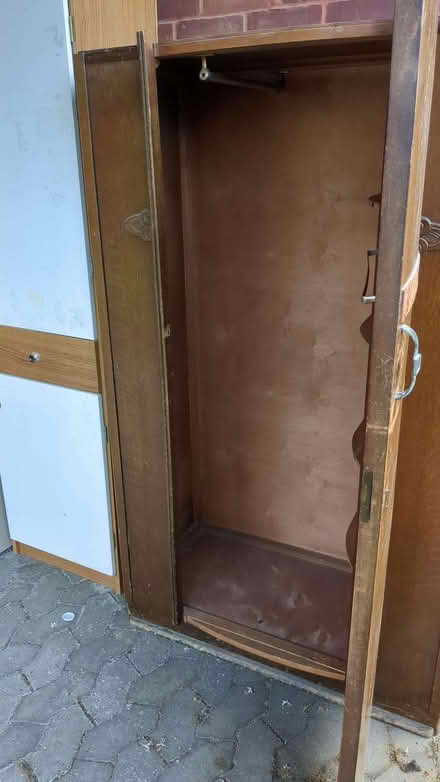 Photo of free Wardrobe 3 (Fiddler's Green GL51) #2