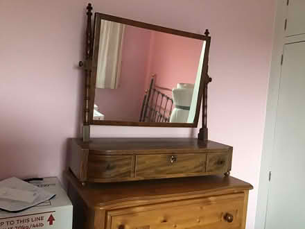 Photo of free Antique dressing table top (Chesham HP5) #1