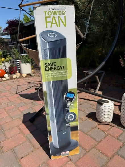 Photo of free Slimline tower fan (Cherry Chase Sunnyvale) #1