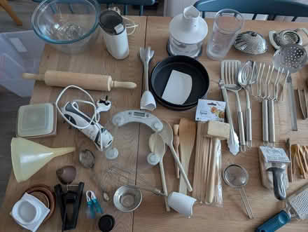 Photo of free Lots of kitchen items (Medbourne MK5) #3