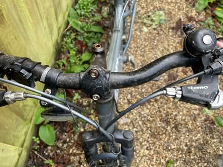 Photo of free Ridgeback MX24 Bike for 9 - 13 year olds (Walton Manor OX2) #2