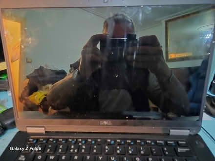 Photo of free Dell Laptop (W7) #3