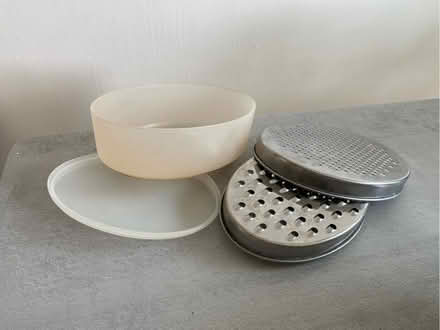 Photo of free Cheese grater (GU14) #1