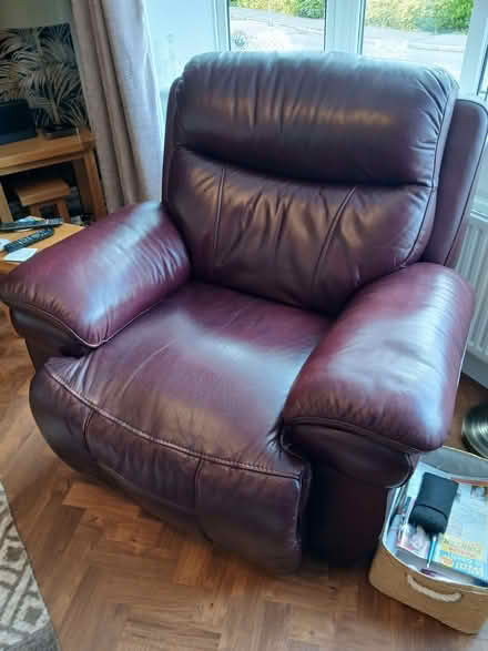 Photo of free Leather Settee (Pontefract WF8) #4