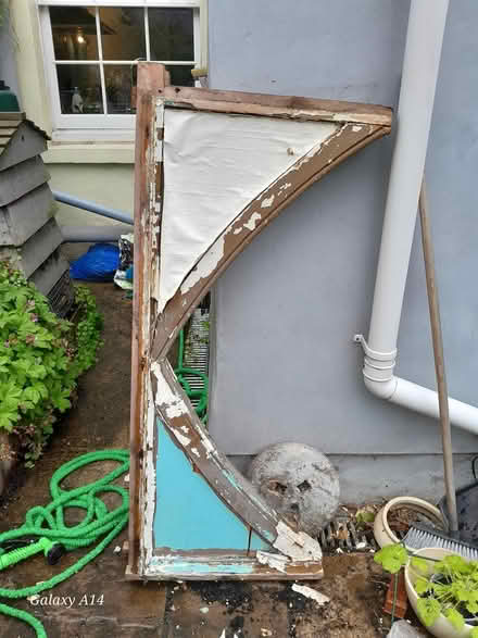 Photo of free wooden arch (St Andrews BS6) #1