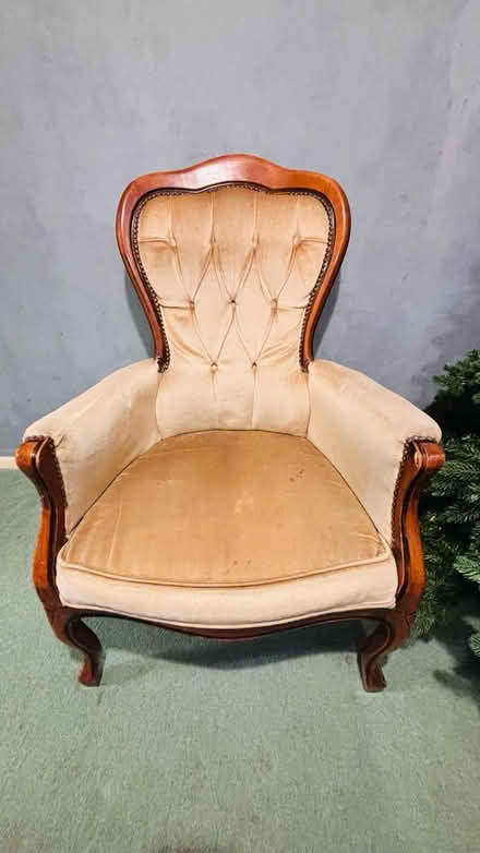 Photo of free Arm Chair (Stevenage SG1) #1
