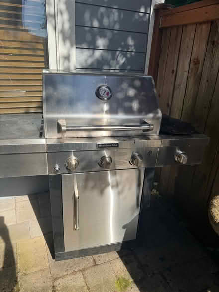 Photo of free Kitchenaid bbq (South Rose Hill Kirkland) #1