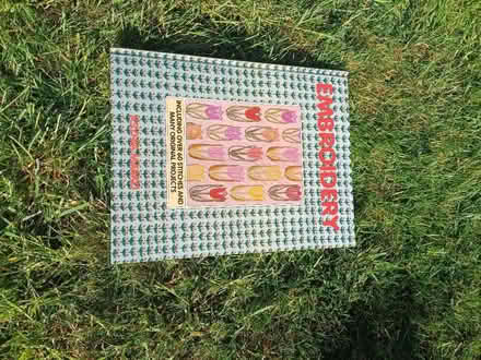 Photo of free embroidery book (Tye Green CM77) #1