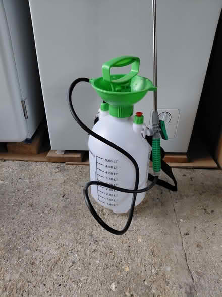 Photo of free 5 ltr Pressure Sprayer (DA12) #1