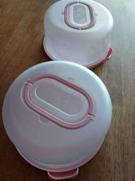 Photo of free Cake saver boxes (Clinton Hill) #2