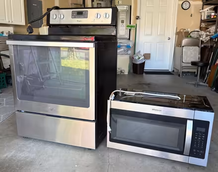 Photo of free Whirlpool Stove and microwave (Lakeland Hills) #1