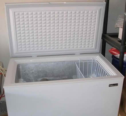 Photo of free magic chef chest freezer (118 & 1st) #1