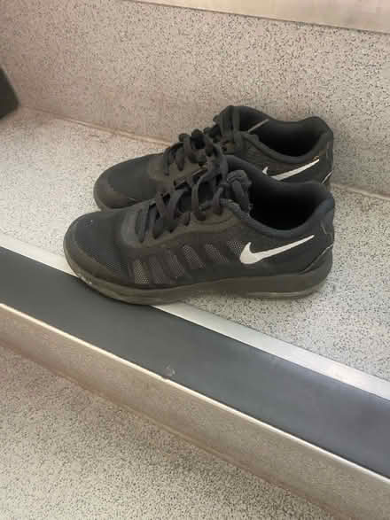 Photo of free Boys size 2.5 Nike trainers (Hammersmith) #2