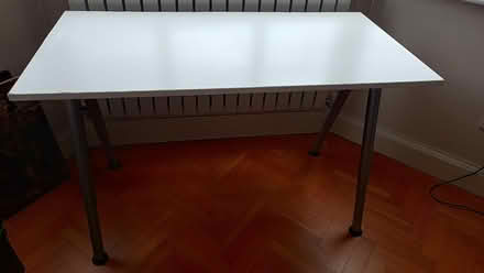 Photo of free White IKEA desk, adjustable height (Fulham Palace Rd SW6) #1