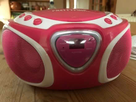 Photo of free Bush PrettyPink CD/radio micro system (Malvern Link WR14) #3