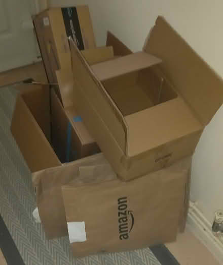 Photo of free 5 Boxes & Amazon Delivery Bags (GU21 St. John's, Woking) #1