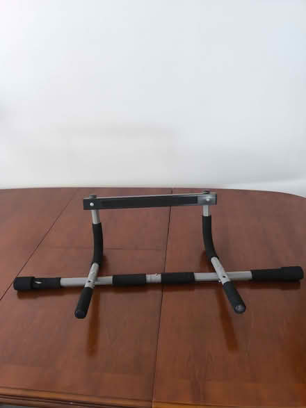 Photo of free Pull Up Doorway Fitness Bar. (Pilrig EH7) #2