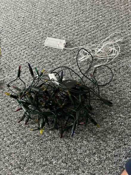 Photo of free Working lights (Dunfermline KY12) #1