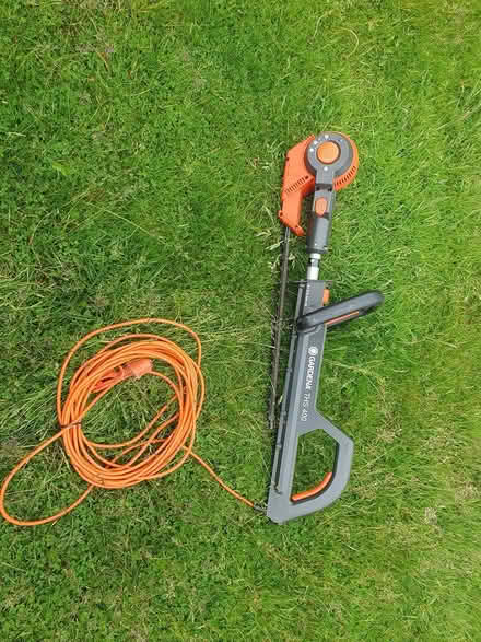 Photo of free extendable hedgecutter (Stocksbridge S36) #2