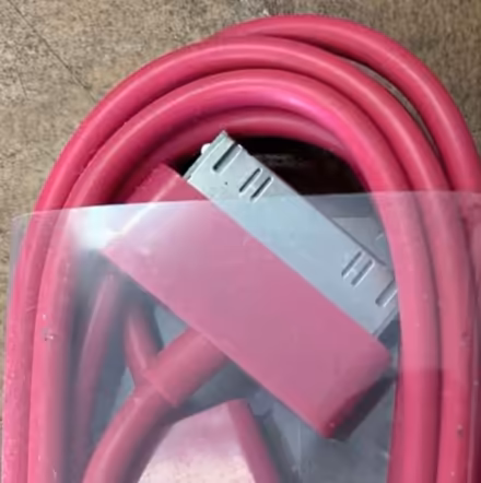 Photo of Charger for old iPhone 3 or 4 (Millmount) #1